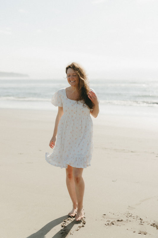 Dottie Dress in White Blossom